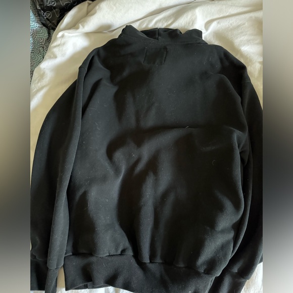 Hollister Black Relaxed Icon Hoodie - Picture 3 of 4